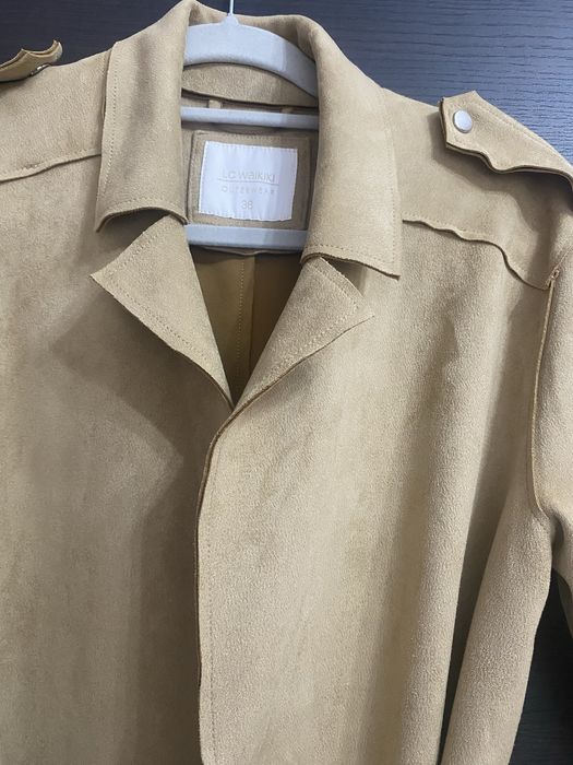 Waikiki тренчкот/ Zara зимно палто, червено