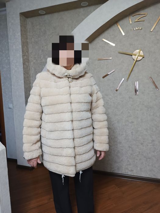 Продам мутоновую шубу