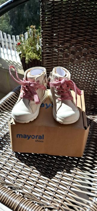 Боти Майорал  за момиченце