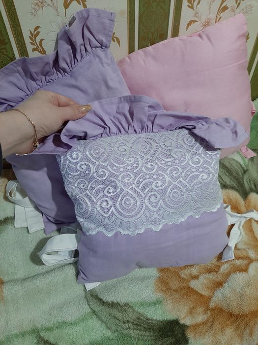 Шью на заказ подушечки для детской кроватки