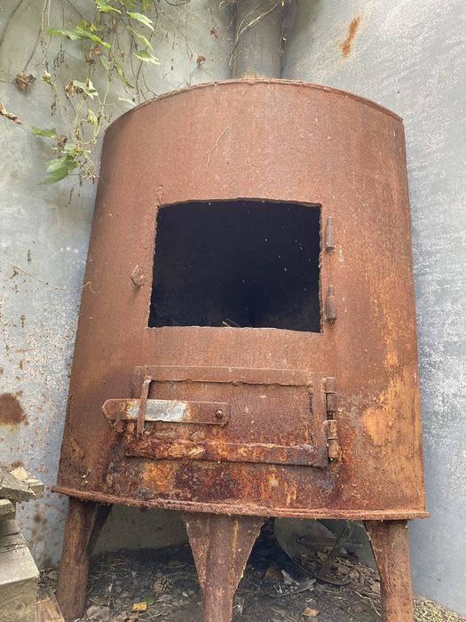 Печка с трубой Продам