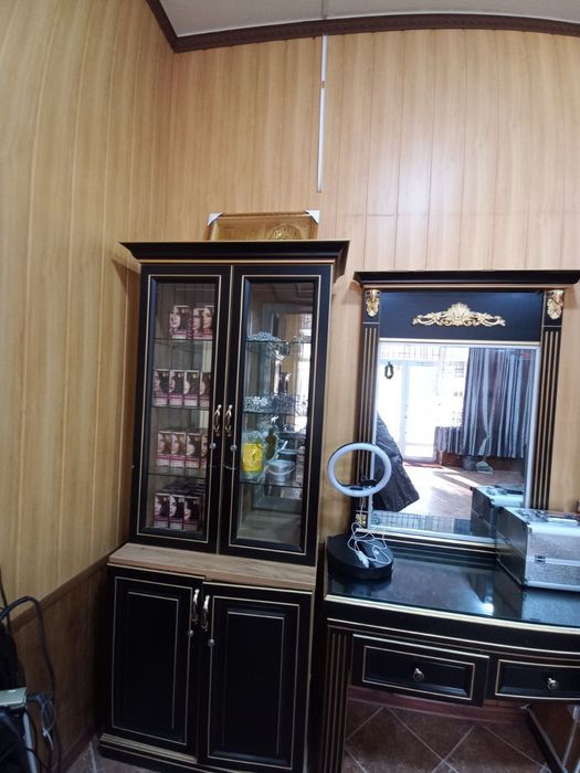 Salon jihozlari sotiladi