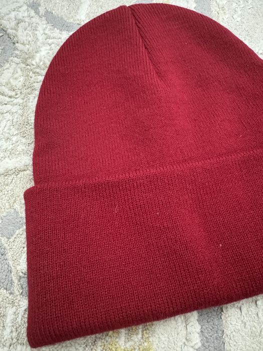 ПРОДАМ новую шапку