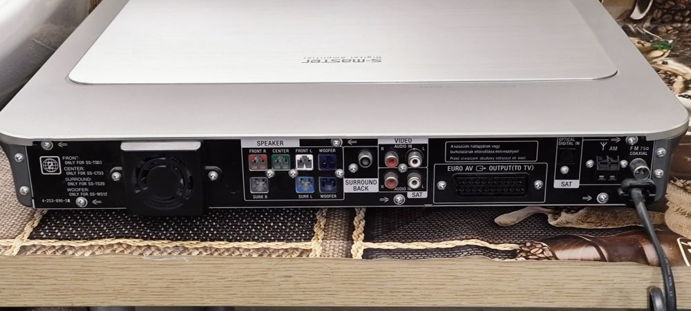 Домашно кино SONY  DAV-SR3