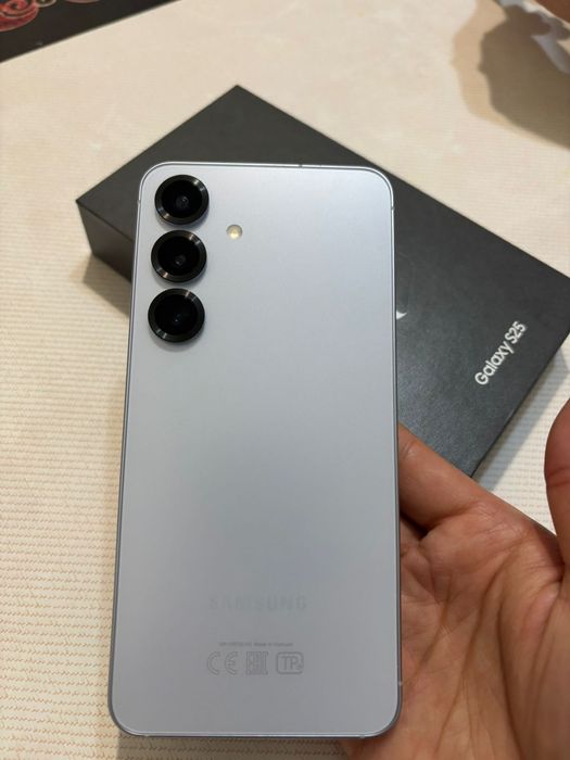 S25, 256гб состояние новый