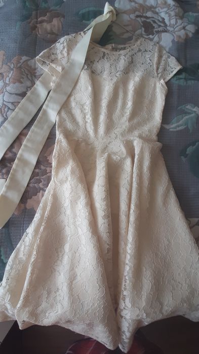 Продам платье в хорошем состояний