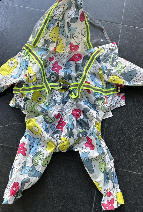 Дъждобран за куче