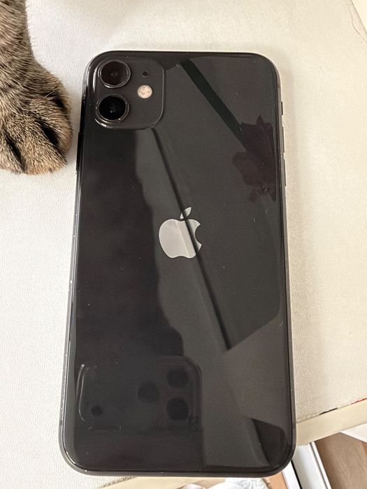 Telefon iPhone 11