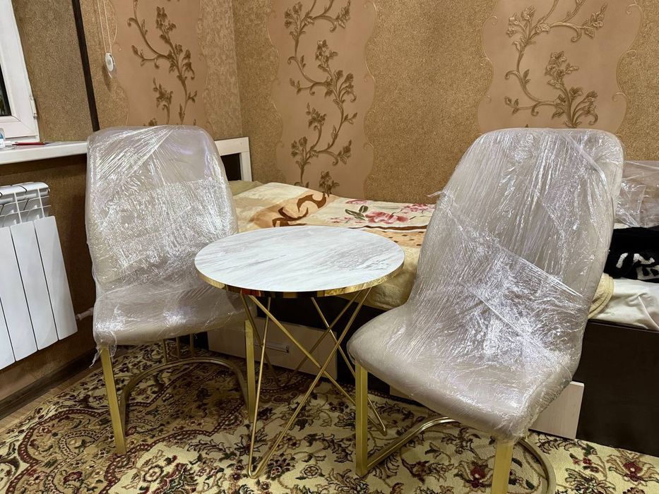 Ажиданка стол стул