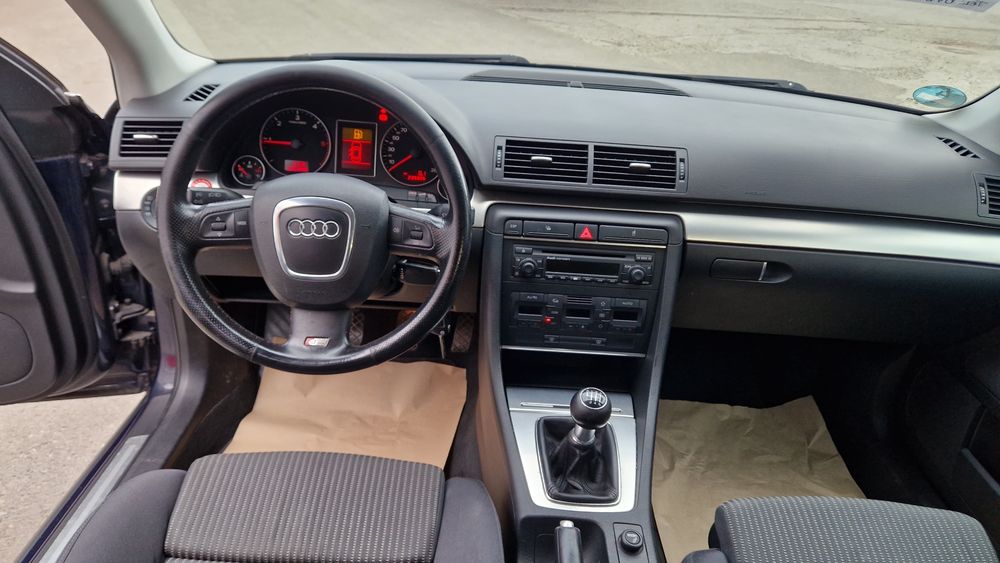 Audi A4! 2.0TDI! Un ax came!