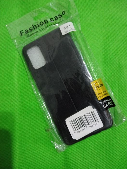 Продам чехлы Samsung iPhone