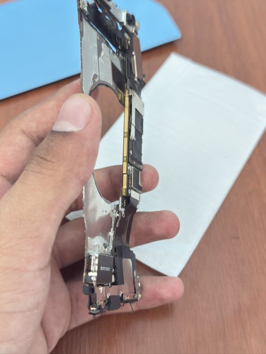 Iphone 11 plata zapchastga 64