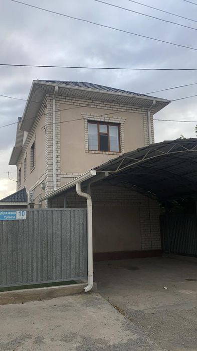 Дом в элитном районе