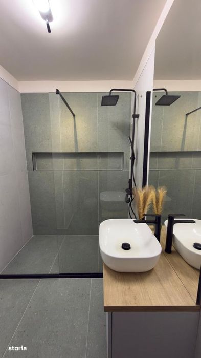 Apartament Lux in zona centrala Floresti