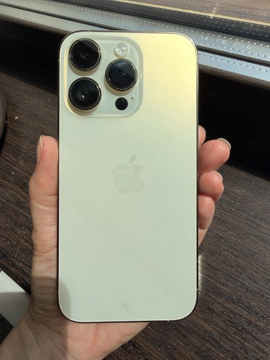 Iphone 14 pro impecabil