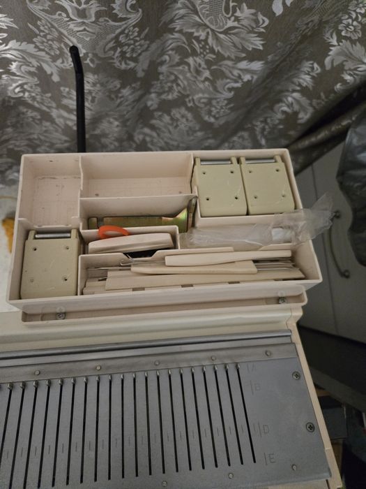 Вязальная машина