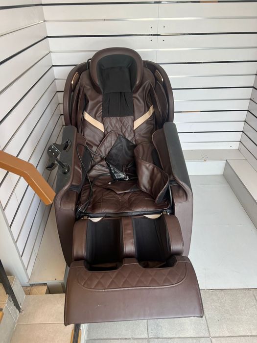 Массажное кресло