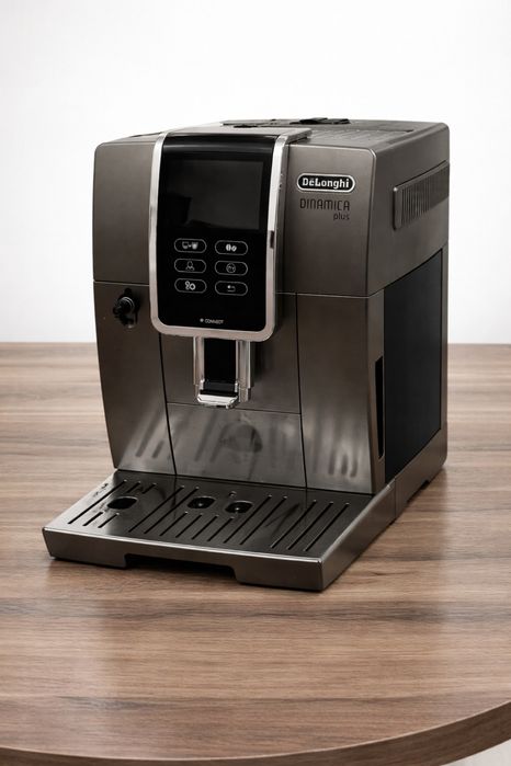 Кофе машина Delonghi dinamica plus