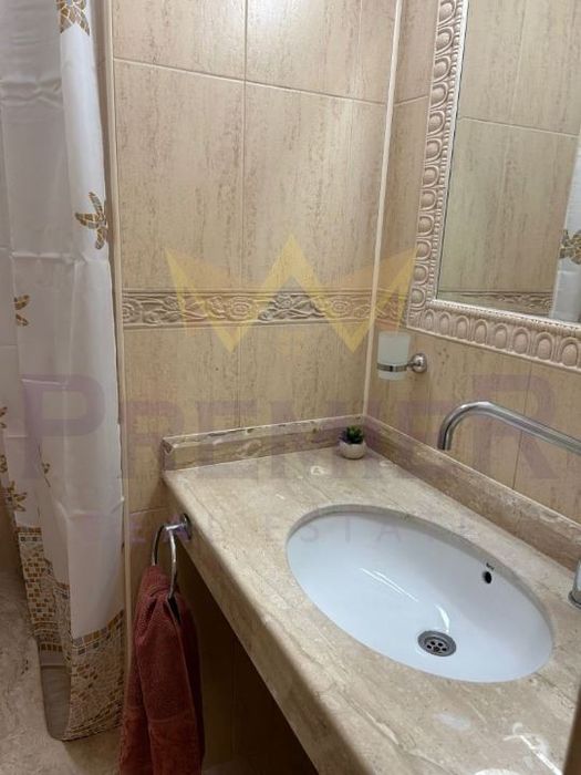 Дава се под наем Двустаен апартамент в Варна, Център - 60 кв.м за 612 € - Снимка #5
