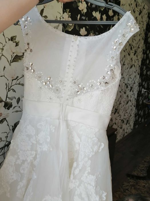 Продам свадебное платье