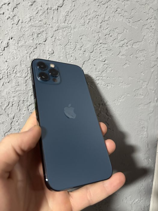 Продам iphone 12 pro