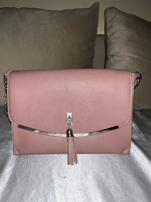 Geanta roz Deichmann