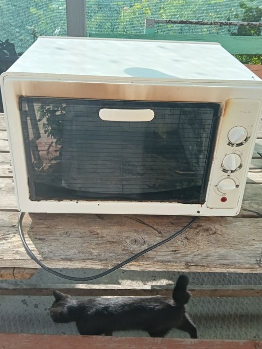 Продам Духовку!!!