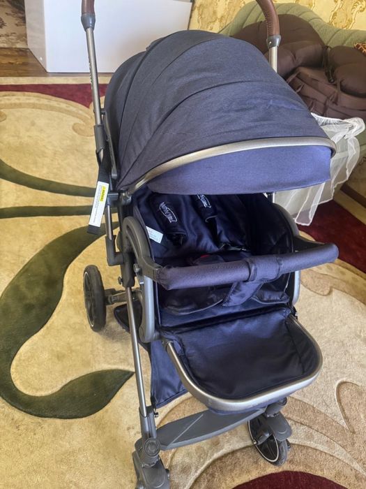 Продам коляску.