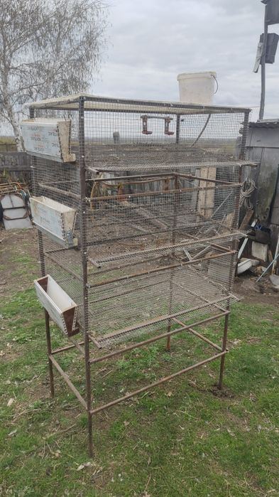 Продам клетку для перепелов