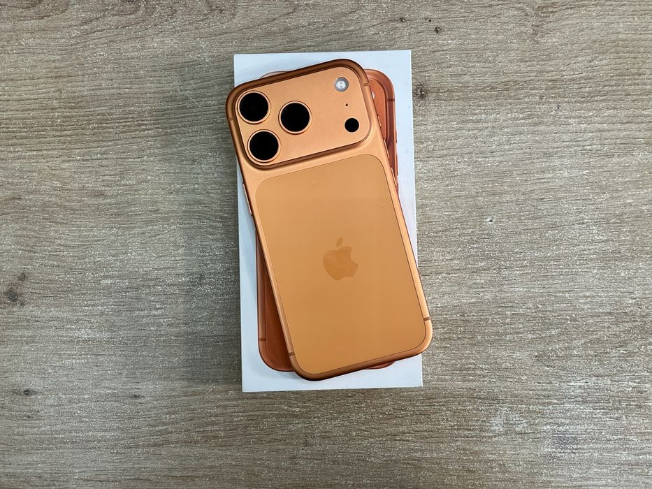 iPhone 17 Pro 256GB Перфектен Гаранция