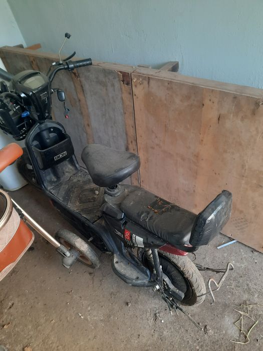 Электро скутер сатылады