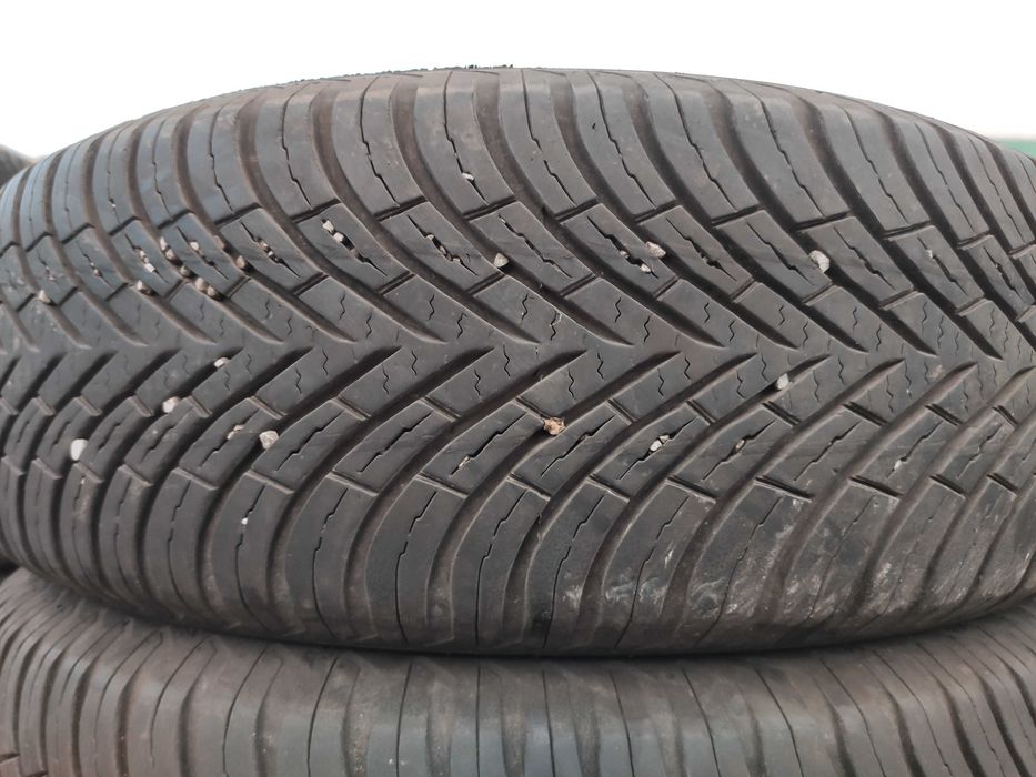 4бр Всесезонни гуми 185 65 15 - Vredestein - DOT 2023
