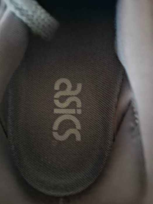 маратонки Asics - номер 36.5