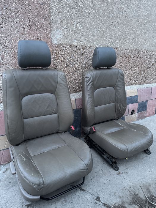 сиденье тойота 20/25