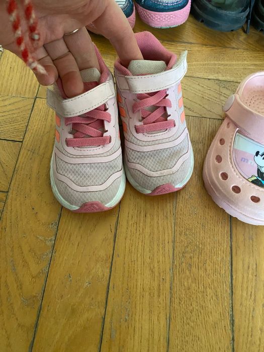 Различни обувки за момиче 20-23 н