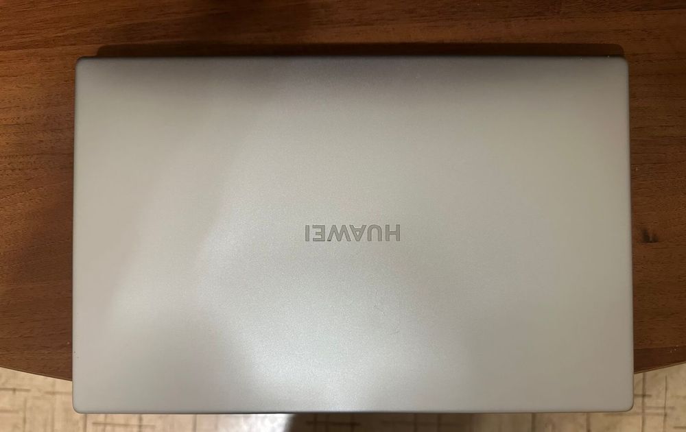 Продам ноутбук Huawei