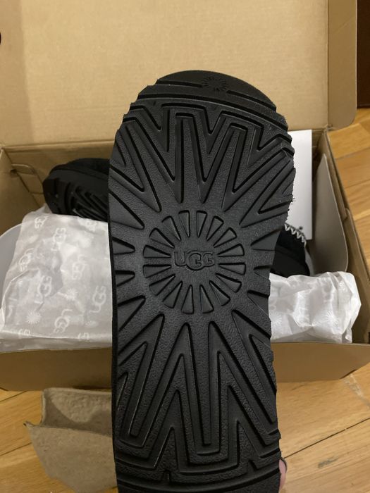 Ugg slippers tasman
