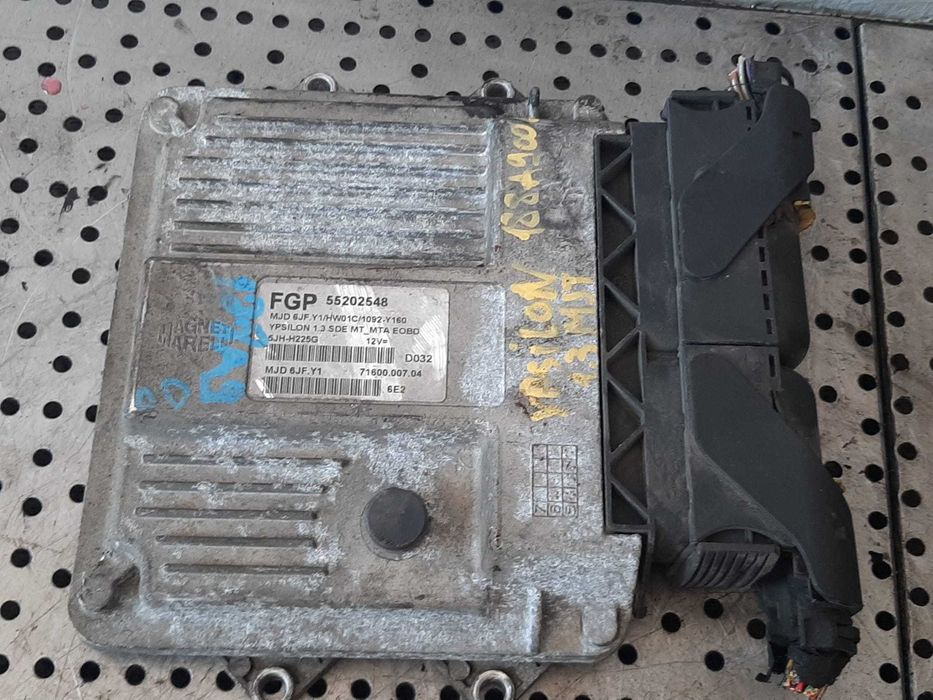 ecu calculator motor 1.3 d multijet 188a9000  lancia ypsilon  55202548  7160000704