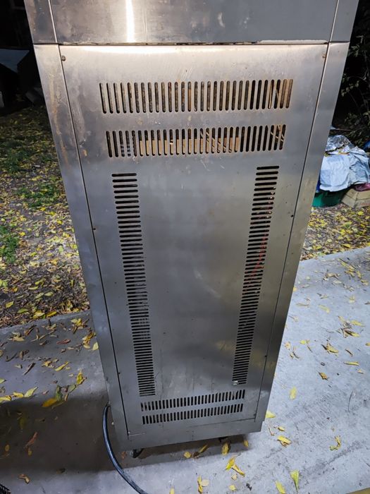 Продам Грильницу куры гриль электрическая