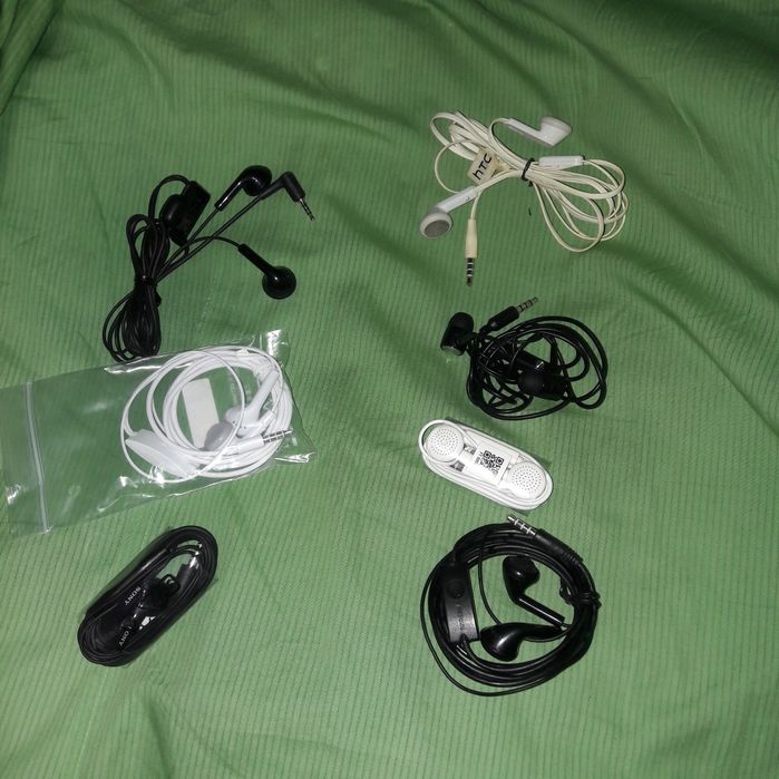 Diferite casti telefon Samsung,Sony,HTC,Nokia