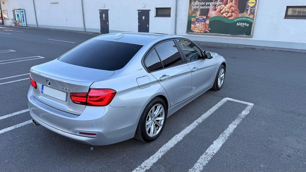 Bmw F30 330e hybrid