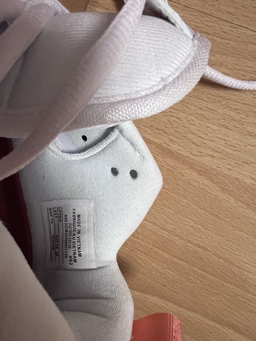 Кроссовки Nike белый - портвейн