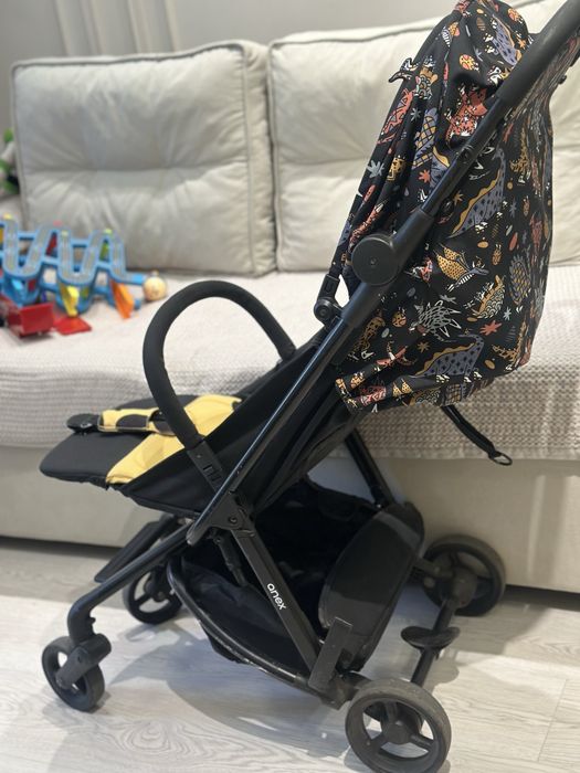 Продам коляску Anex air z