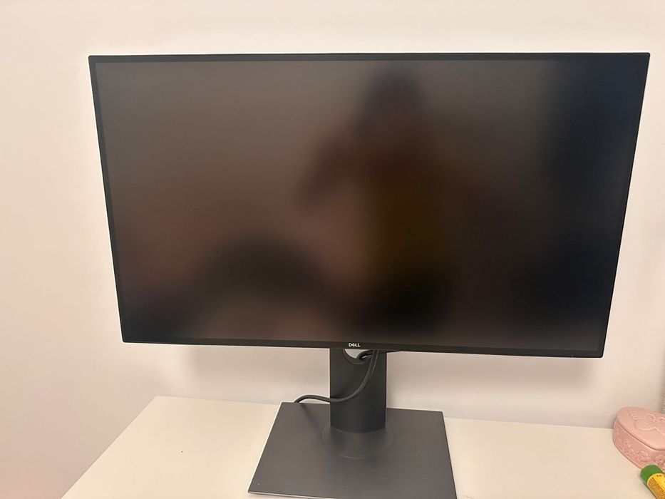 Monitor Dell  25 inch,folosit foarte putin