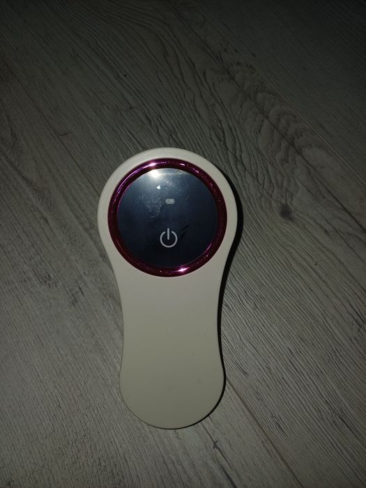 Aparat pentru scame