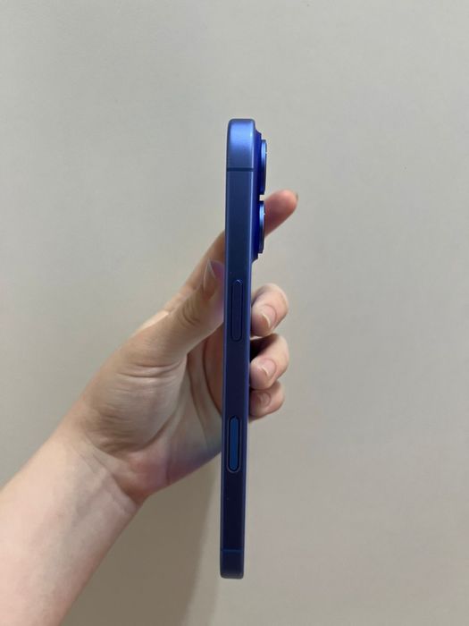 Iphone 16 ( 128 gb , blue , 100% )