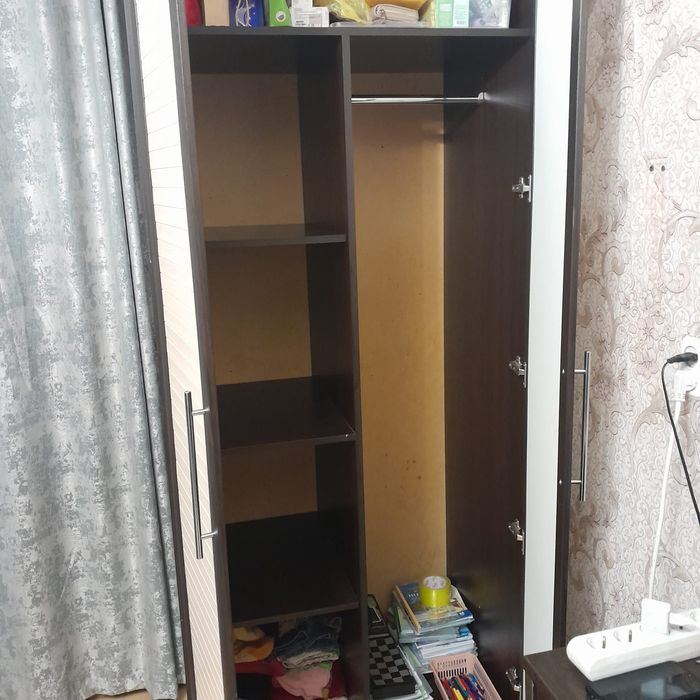 Продам шкаф недорого