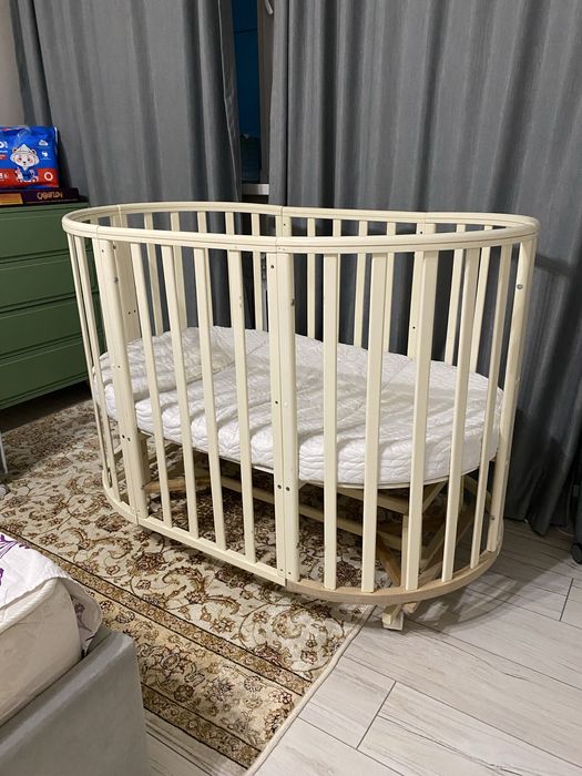 Детская кровать-трансформер манеж