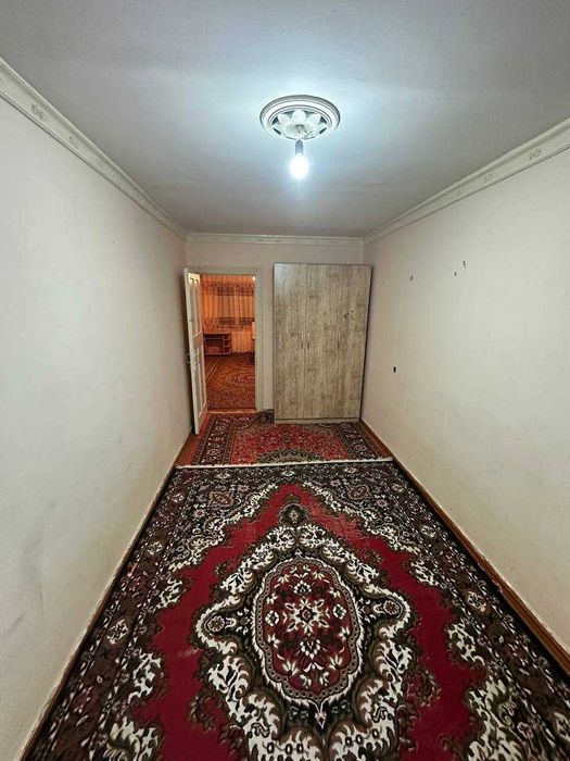 2 хонали квартира сотилади Кимёгарлар шаҳарчаси/Пед институт/Дворец