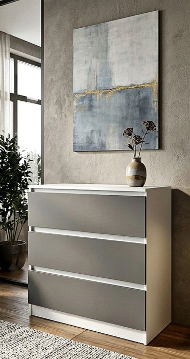 Комод с тремя ящиками